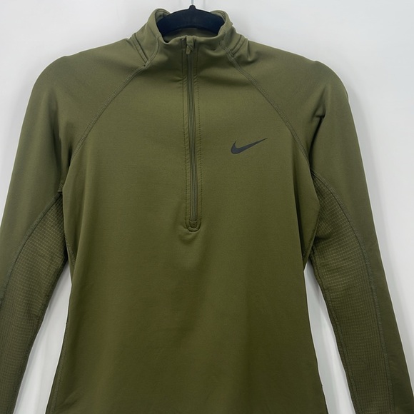 (#22)$10 Start NIKE Pro Dri-Fit 1/2 Zip Pullover - Picture 3 of 4